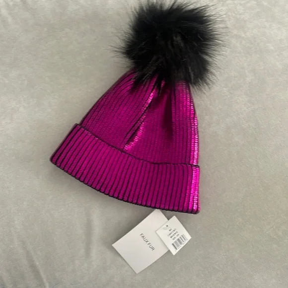 Adrienne Landau | Accessories | Nwt Adrienne Landau Faux Fur  display picture 3